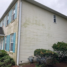 -Bethlehem-PA-Soft-Washing-Brick-Siding-Transformation 2