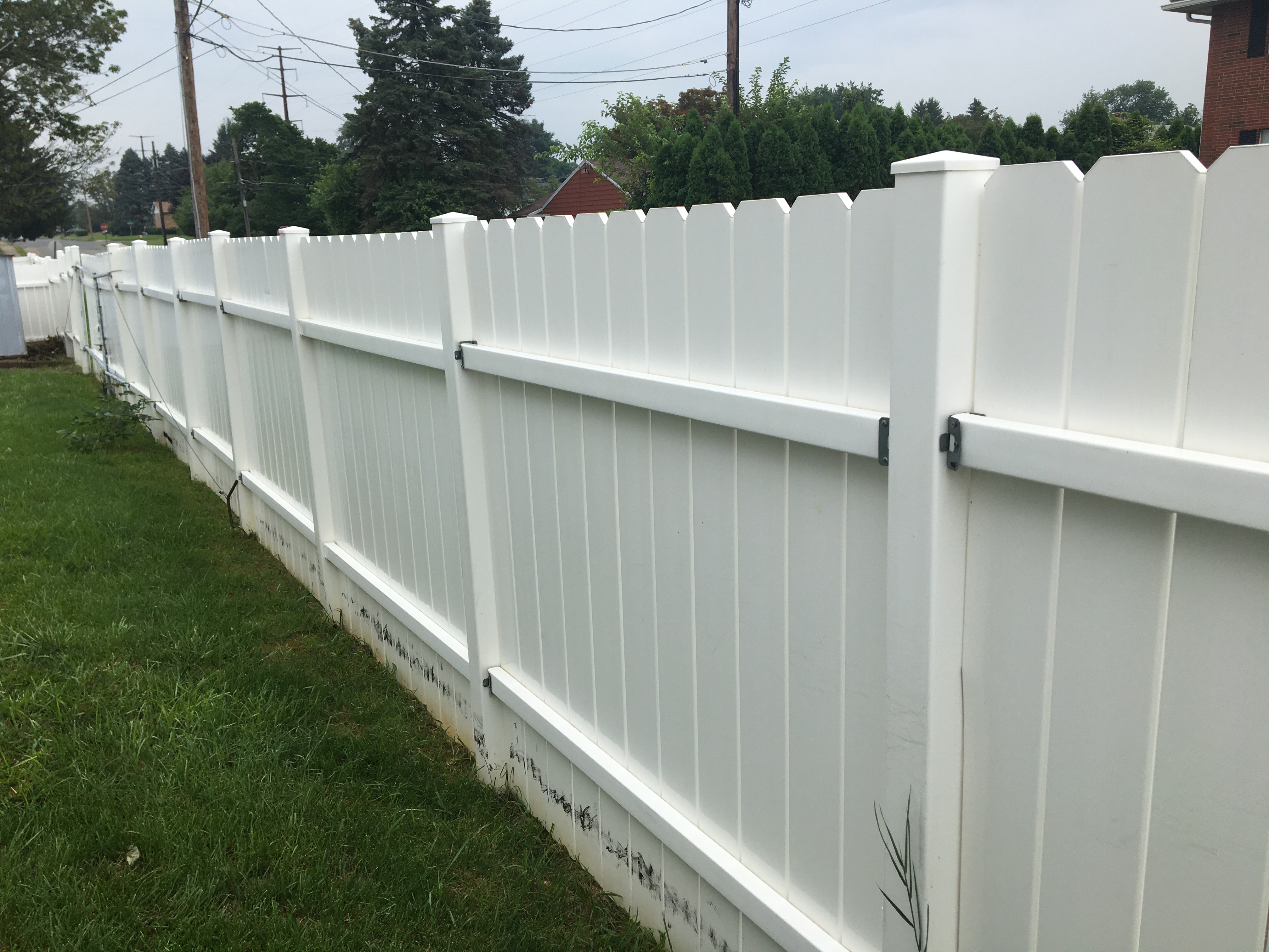 Amazing Fence Cleaning performed in Bethlehem PA