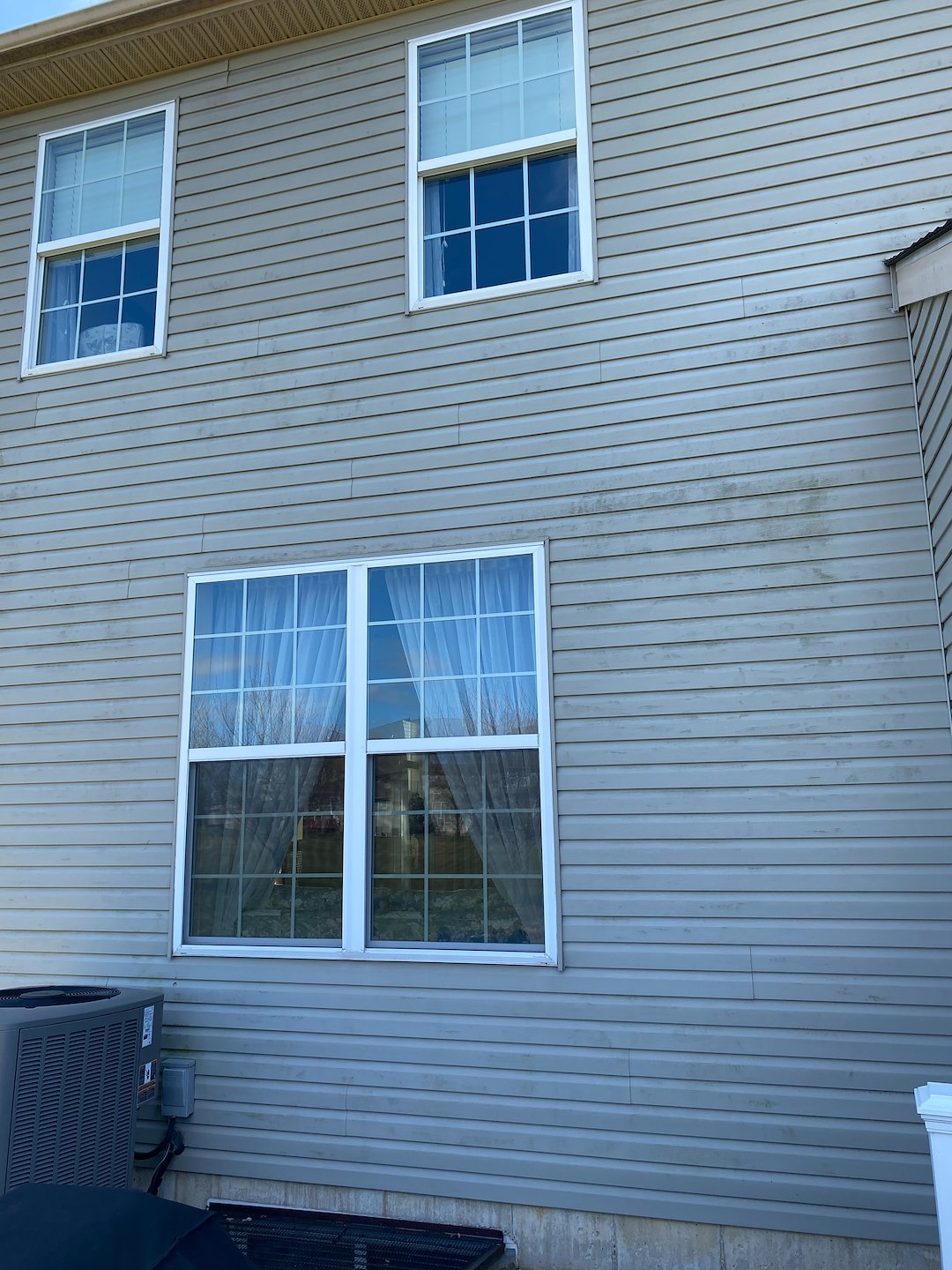 Expert House Washing in Nazareth, PA: Vinyl Siding Mildew Removal by Water Brothers