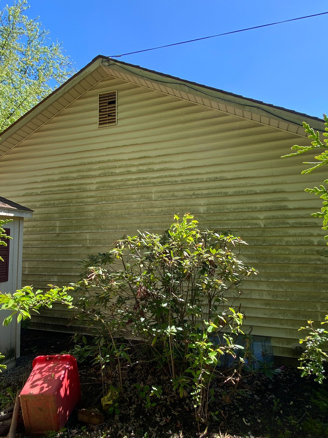 House Washing in Bethlehem PA | Recent Project by Water Brothers Pressure Washing