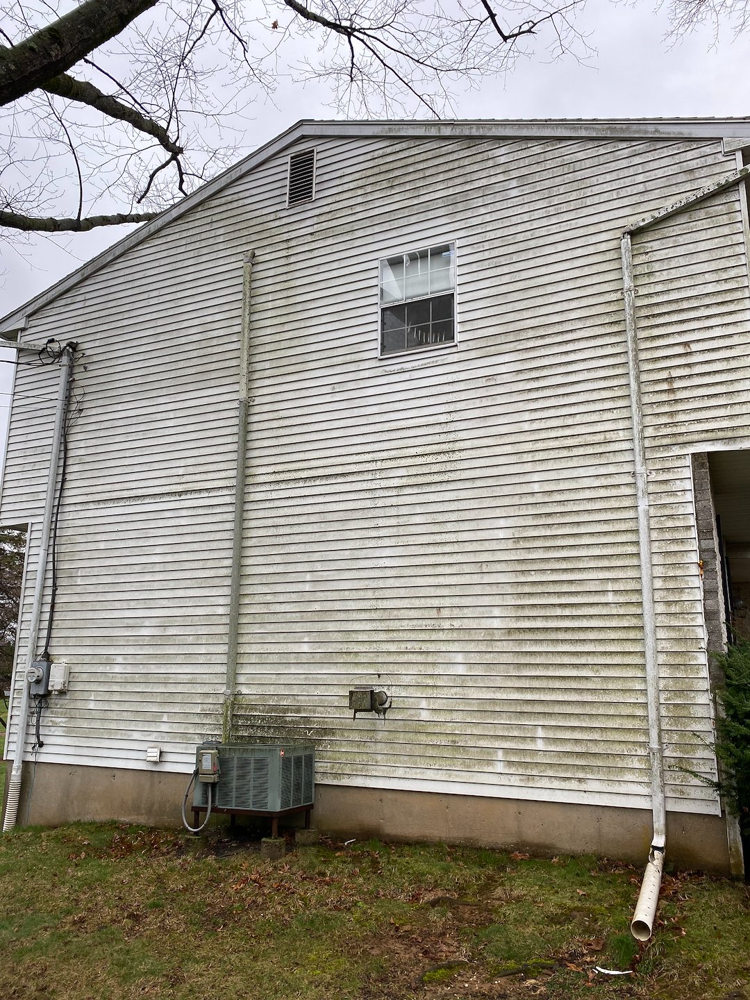 House Washing in Easton, PA | Mildew Removal by Water Brothers Pressure Washing