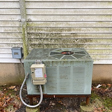 House-Washing-in-Easton-PA-Mildew-Removal-by-Water-Brothers-Pressure-Washing 2