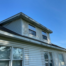 House-washing-near-me-Stroudsburg-PA 6