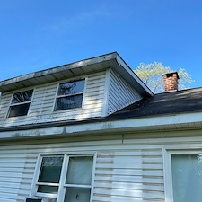 House-washing-near-me-Stroudsburg-PA 4