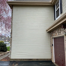 Looking-for-the-House-Washing-Pros-in-your-area 3