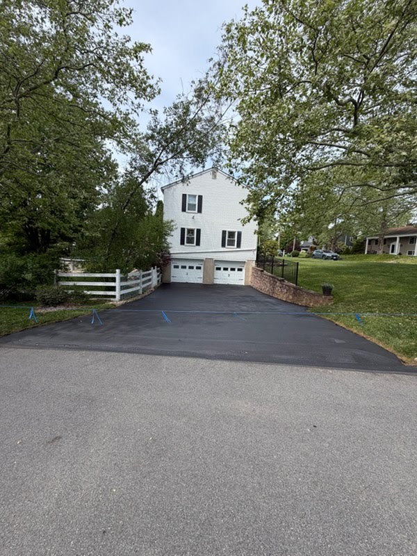 Professional Driveway Seal Coating in Easton, PA