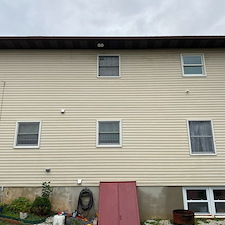 Professional-soft-washing-and-pressure-washing-in-Easton-PA 1