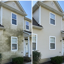 Professional-vinyl-siding-cleaning-in-Easton-PA 0