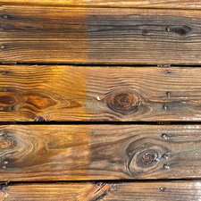 Soft-washing-near-me-in-Henryville-PA-Wooden-Deck-Cleaning 5
