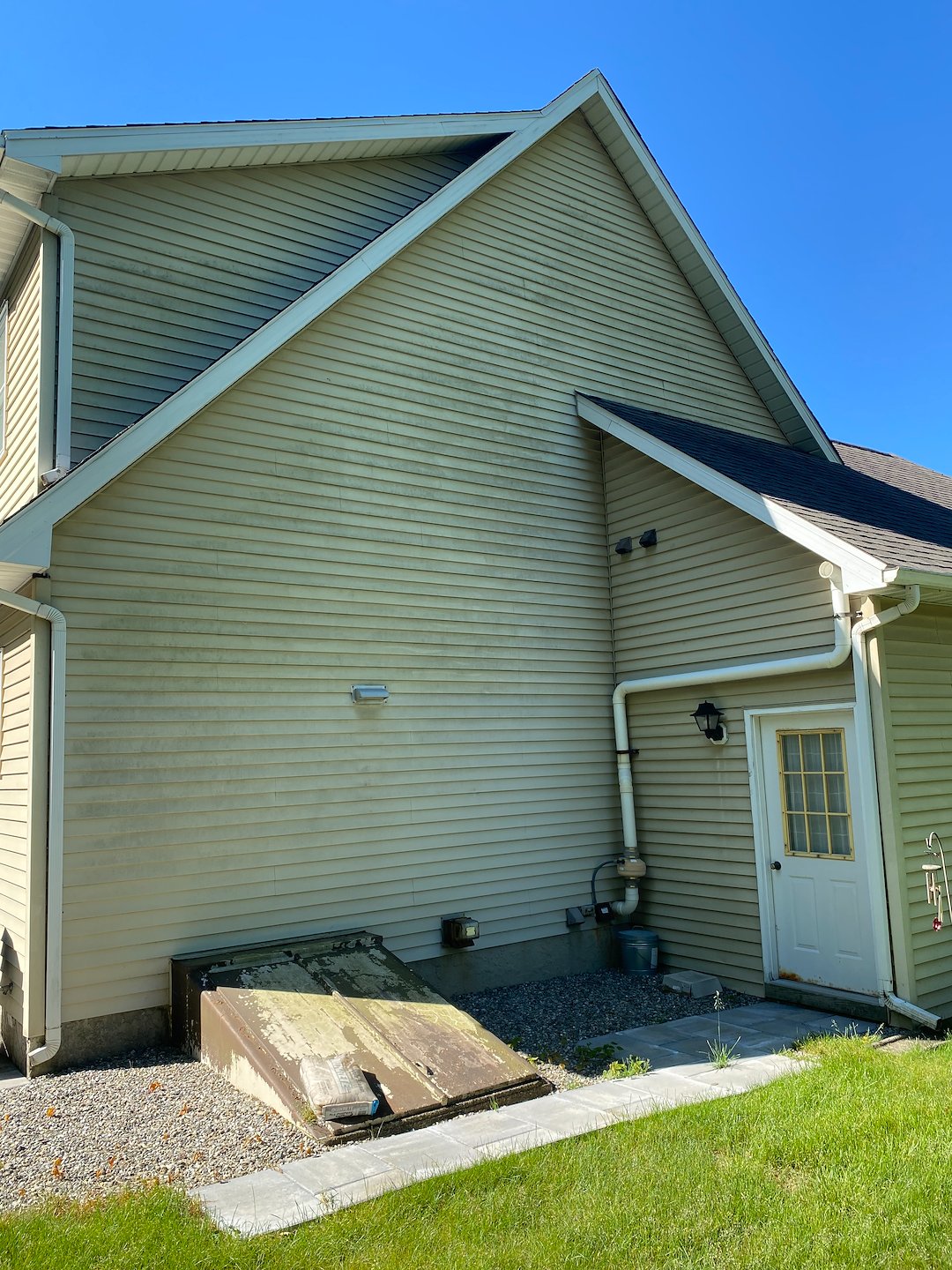 Tannersville, PA House Washing Success | Water Brothers Pressure Washing