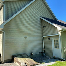 Tannersville-PA-House-Washing-Success-Water-Brothers-Pressure-Washing 0