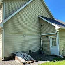 Tannersville-PA-House-Washing-Success-Water-Brothers-Pressure-Washing 1