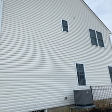 Water-Brothers-Professional-House-Washing-Vinyl-Siding-Cleaning-in-Easton-PA 1